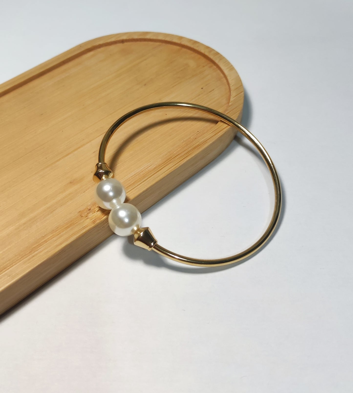 Jonc Doré Deux Perles Délicates - Rêve de Rose