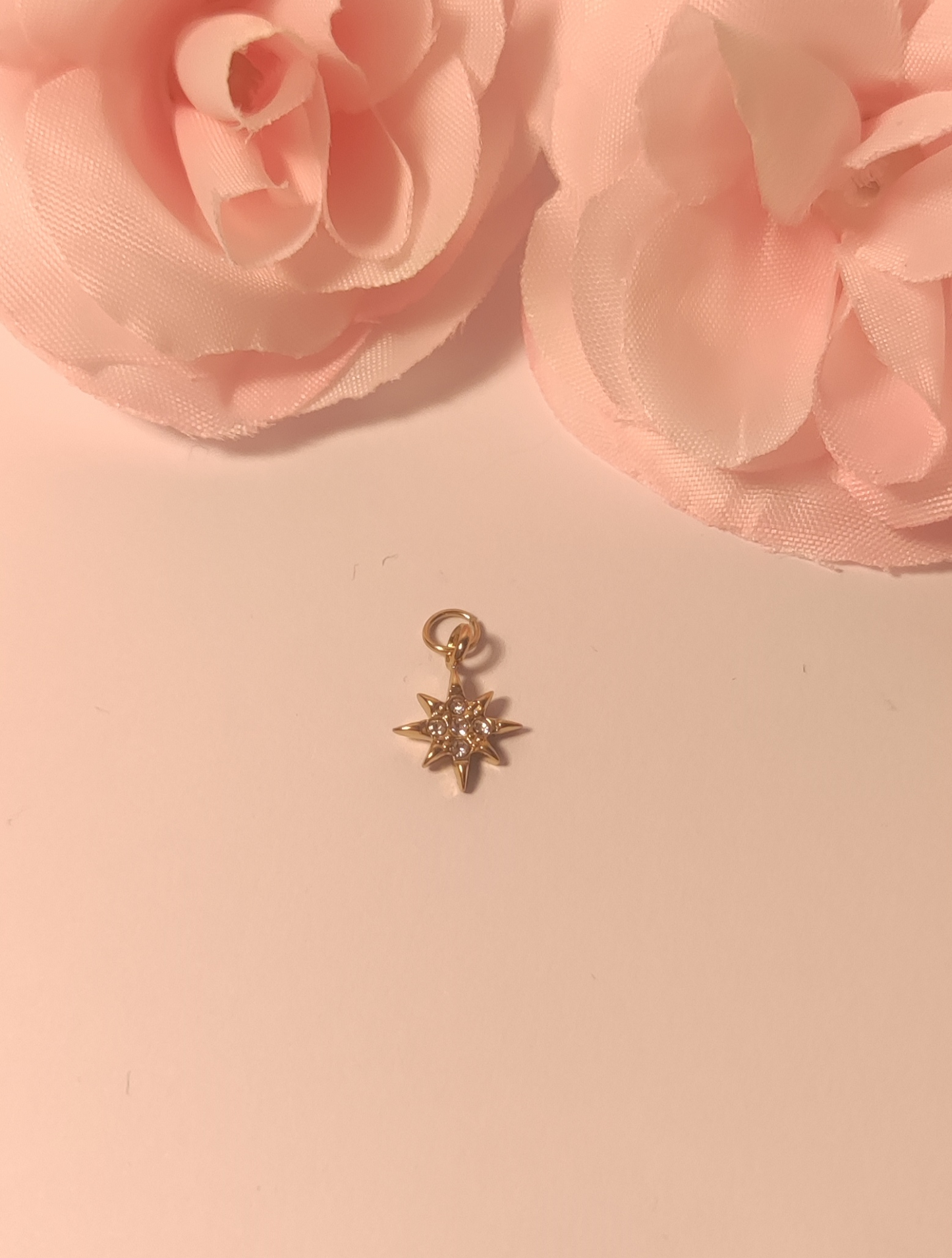 Charms petite étoile scintillante