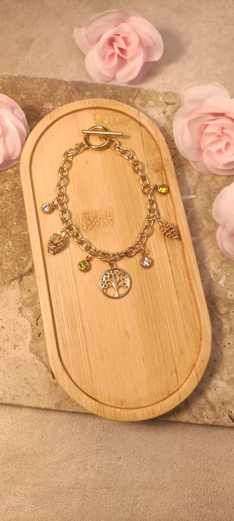 Bracelet Acier Inoxydable Doré 7 Charms - Arbre de Vie et Pommes de Pin - Rêve de Rose