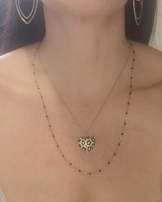 Collier Double Chaînes Dorées Perles Noires et Cœur Léopard - Rêve de Rose