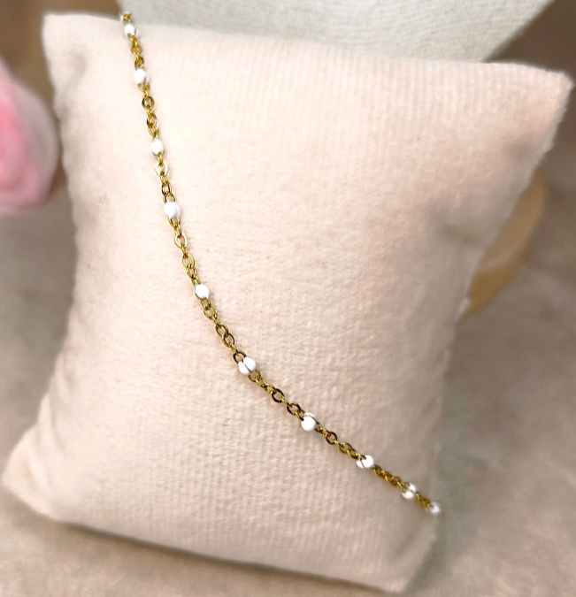 Bracelet Chaîne Fine Torsadée Perles Blanches Personnalisable - Rêve de Rose
