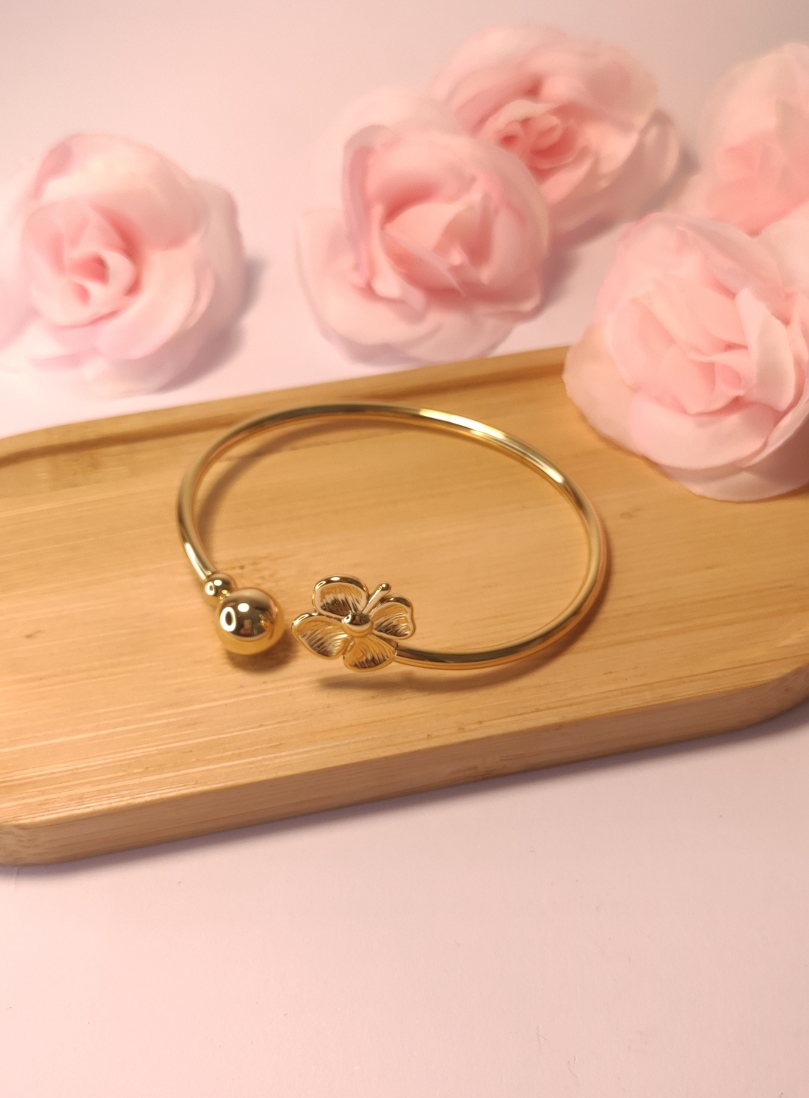 Jonc Doré Fin Fleur Délicate - Rêve de Rose