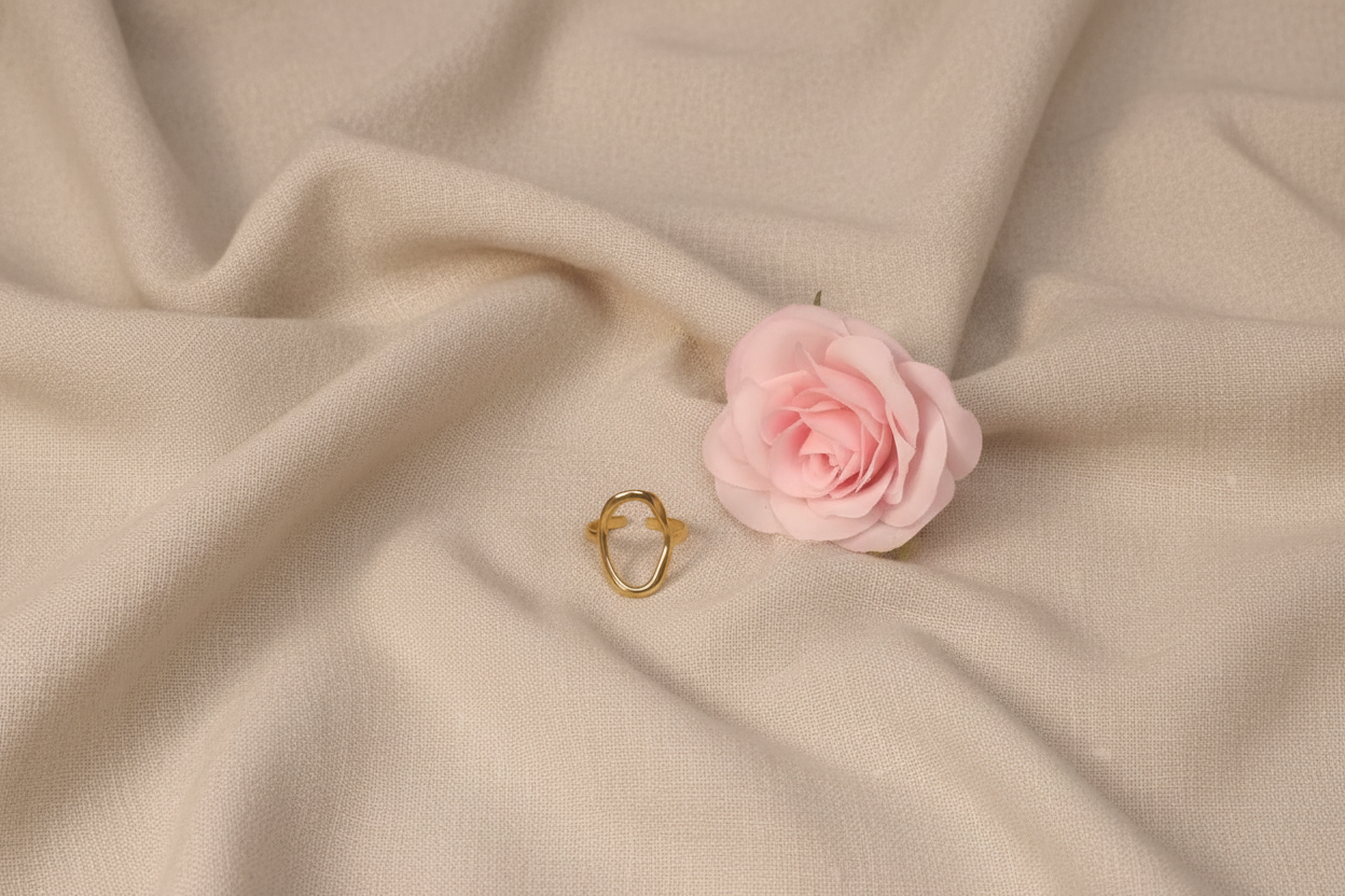 Bague Ovale Dorée en Acier Inoxydable Ajustable - Rêve de Rose