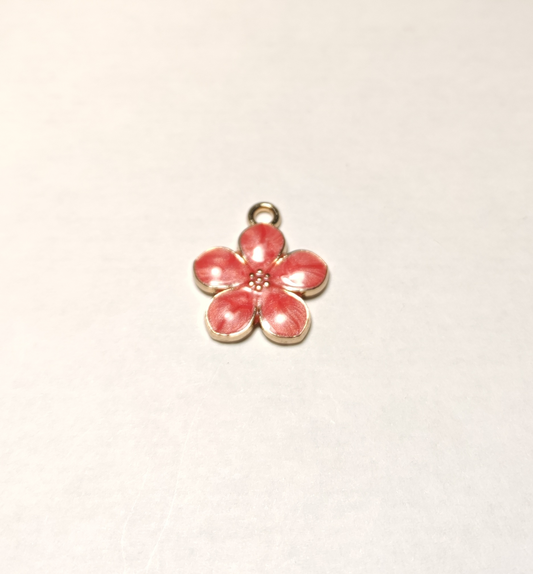 Charms fleur colorée rose saumon