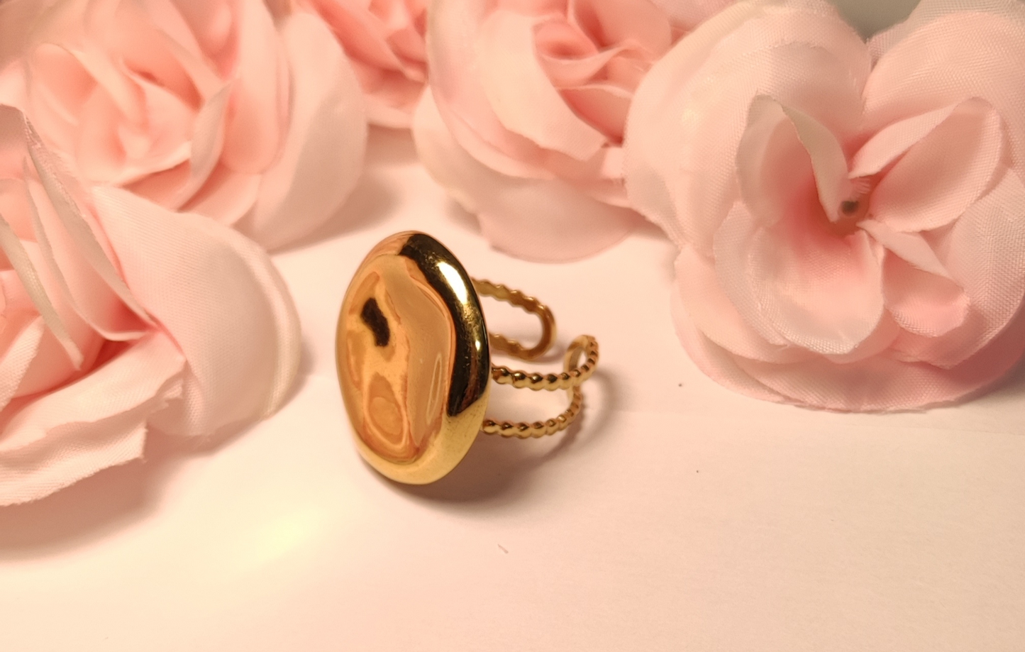 Bague Ronde Acier Inoxydable Doré Ajustable - Design Moderne - Rêve de Rose