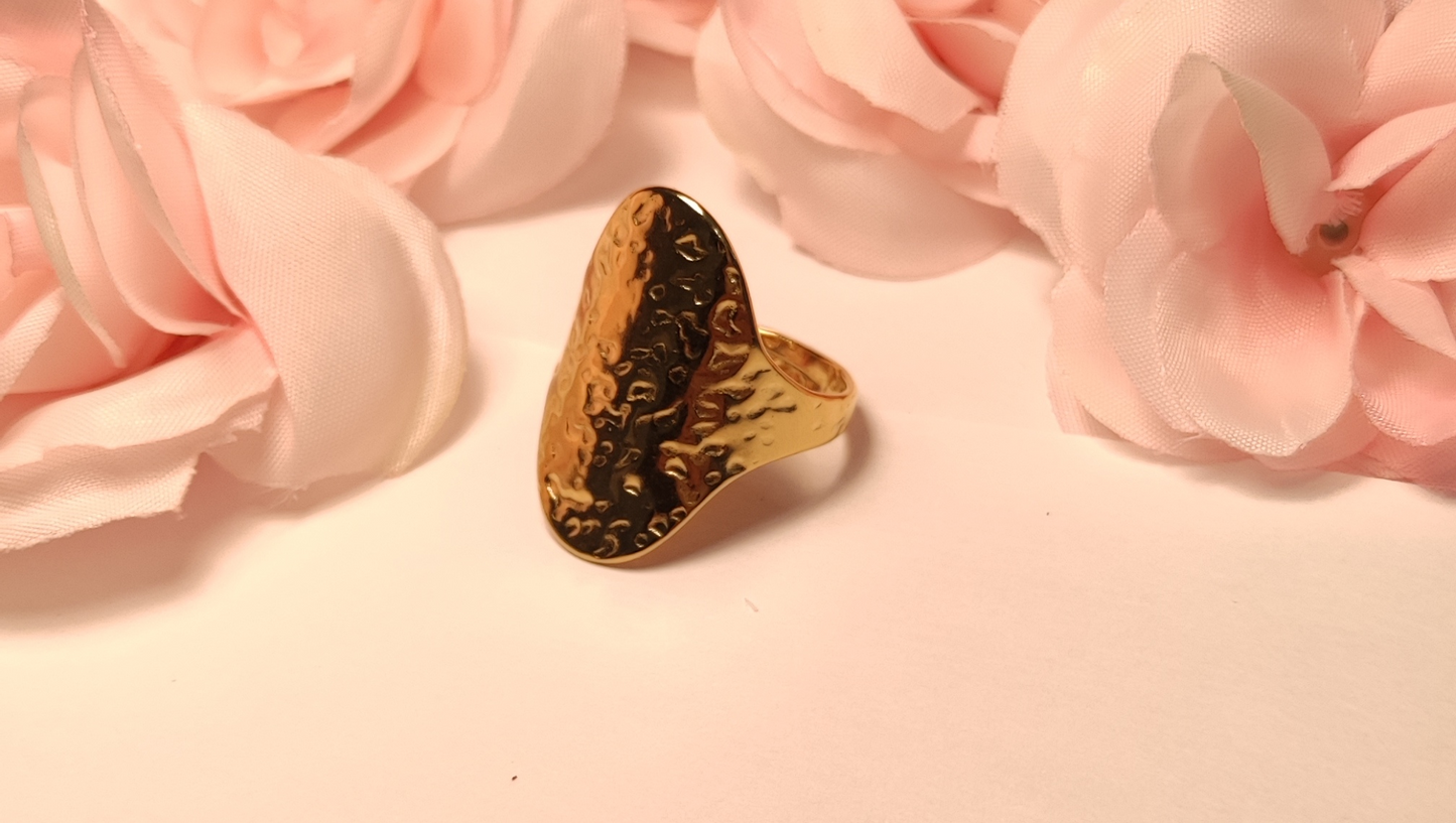 Bague Ajustable Dorée Ovale Martelée Acier Inoxydable - Rêve de Rose