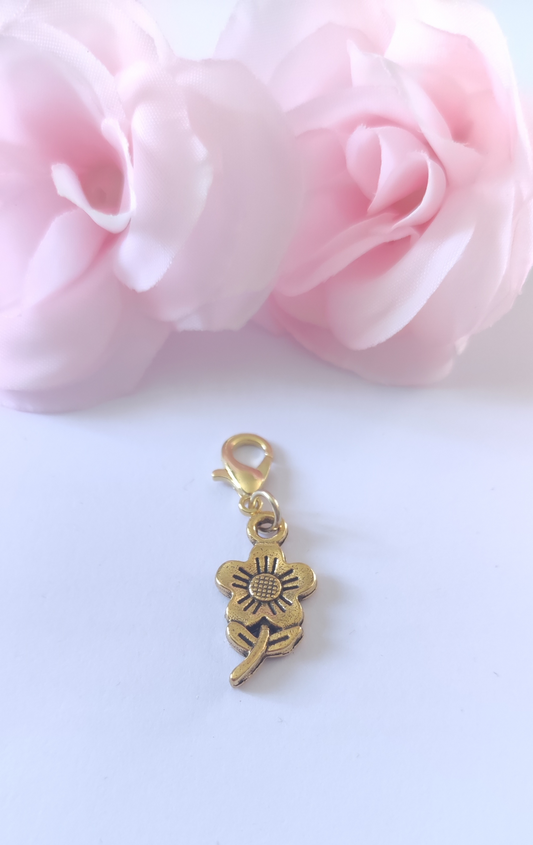 Charm fleur avec fermoir