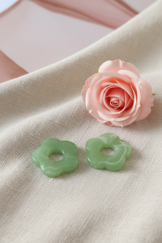 Lot de 2 Perles fleurs vertes claires