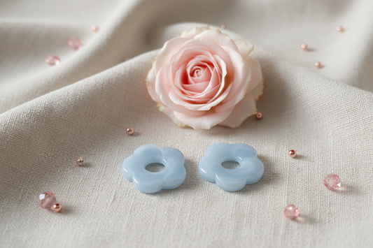 Lot de 2 Perles de fleurs bleu ciel
