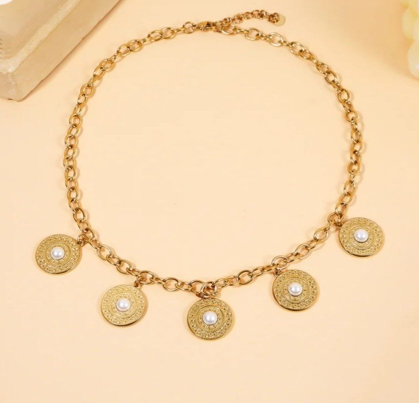 Collier Doré Pièces avec Perles Blanches - Rêve de Rose