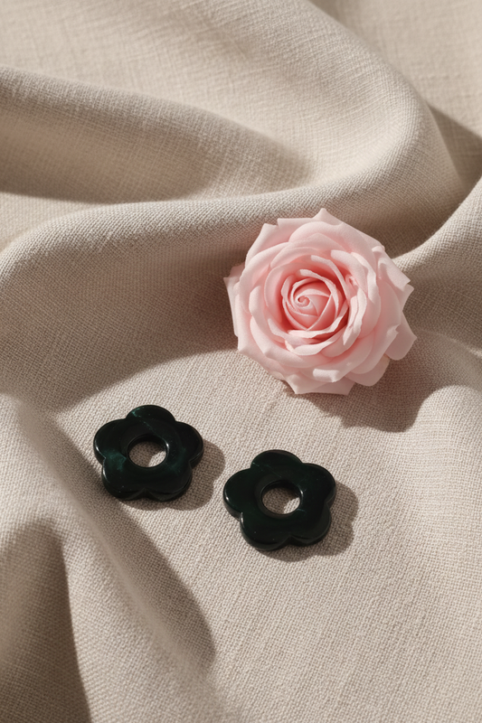 Lot de 2 perles fleurs vert foncé