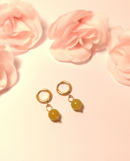 Boucles d'Oreilles Anneaux Dorés Perle Verte - Rêve de Rose
