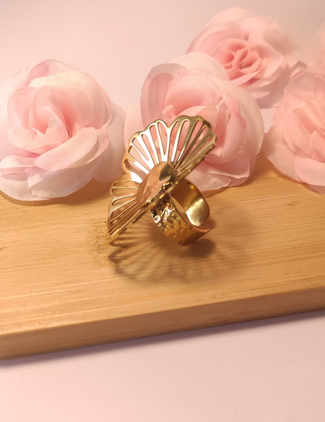 Bague Ajustable Dorée Grande Fleur Acier Inoxydable - Rêve de Rose