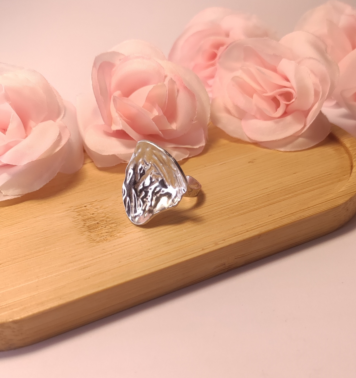 Bague Ajustable Argentée Pièce Martelée Acier Inoxydable - Rêve de Rose