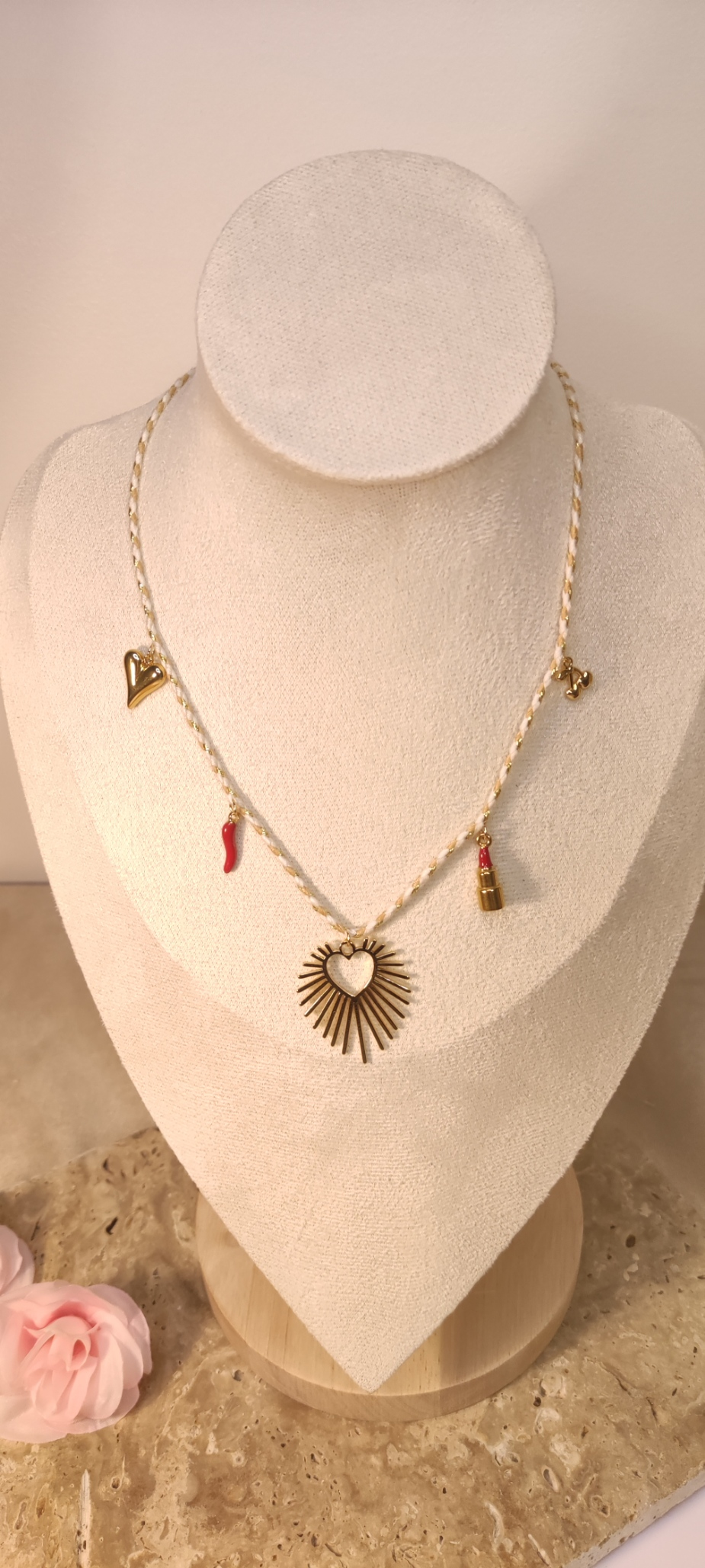 Collier Cordon Blanc Or 5 Charms Rouge Doré - Cœur Soleil Cerises Piment - Rêve de Rose