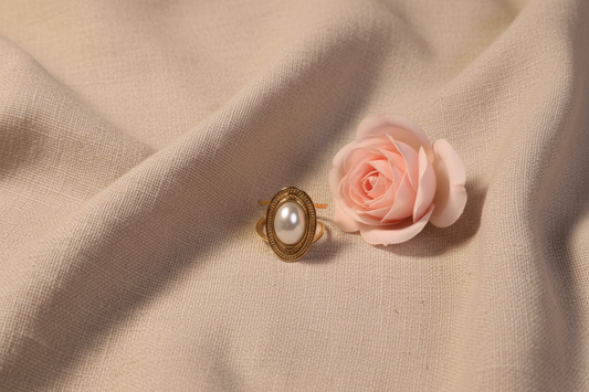 Bague Ovale Ajustable Pierre Blanche - Acier Inoxydable Doré - Rêve de Rose