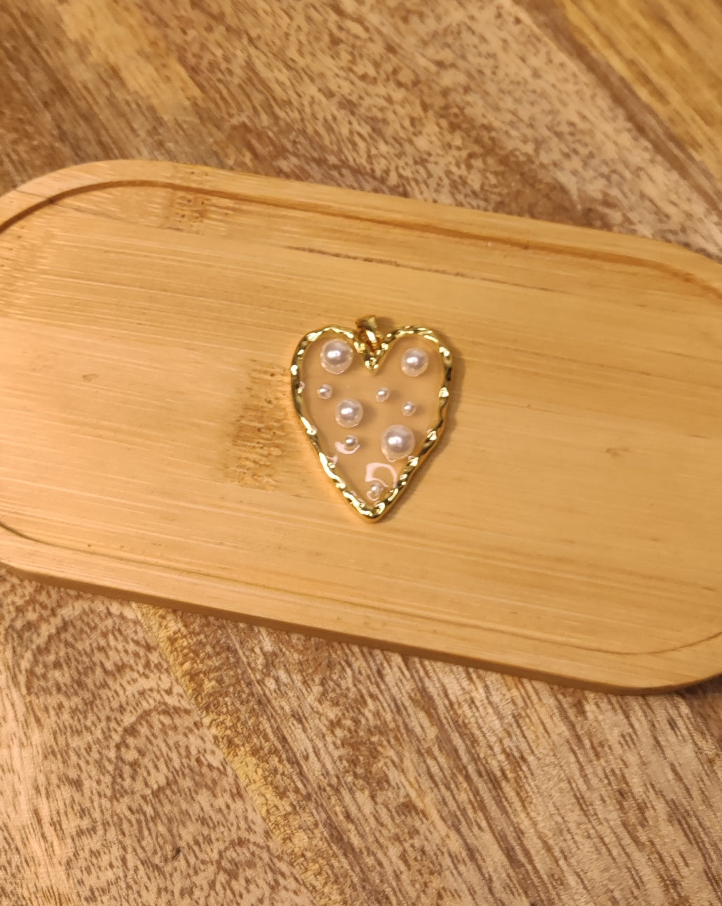Charm Cœur Doré 3,5 cm avec Perles Blanches - Rêve de Rose