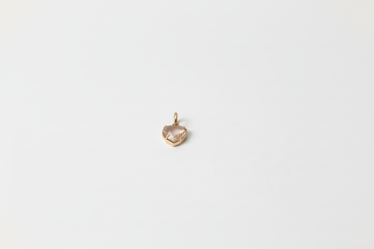 Charm Petit Coeur en Pierre Transparente - Rêve de Rose