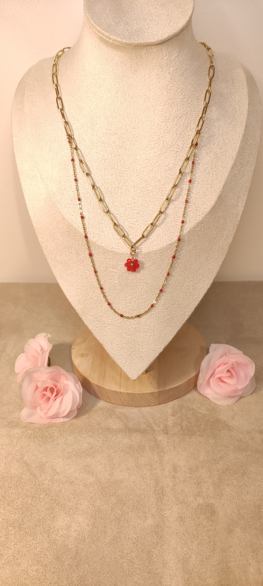 Collier Double Chaînes Dorées Perles Rouges et Fleur - Rêve de Rose