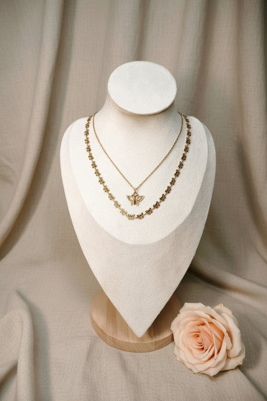Collier double chaîne doré une fine et une sertie de papillons avec un pendentif papillon doré - Rêve de Rose 