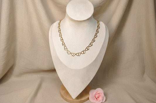 Collier chaîne dorée de petits cœurs entrelacés - Rêve de Rose