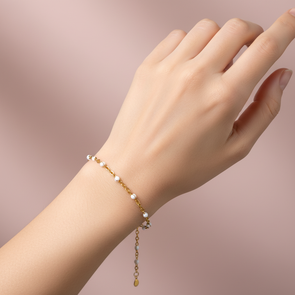 Bracelet Chaîne Fine Torsadée Perles Blanches Personnalisable - Rêve de Rose