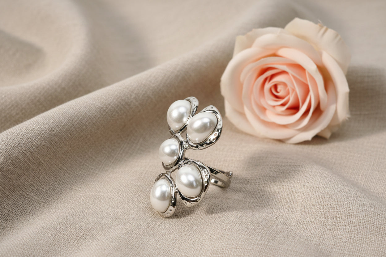 Bague Fleur Perles Ajustable Acier Inoxydable Argenté - Rêve de Rose