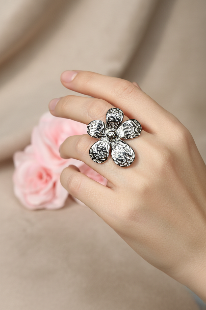 Bague Fleur Ajustable Acier Inoxydable Argenté - Rêve de Rose