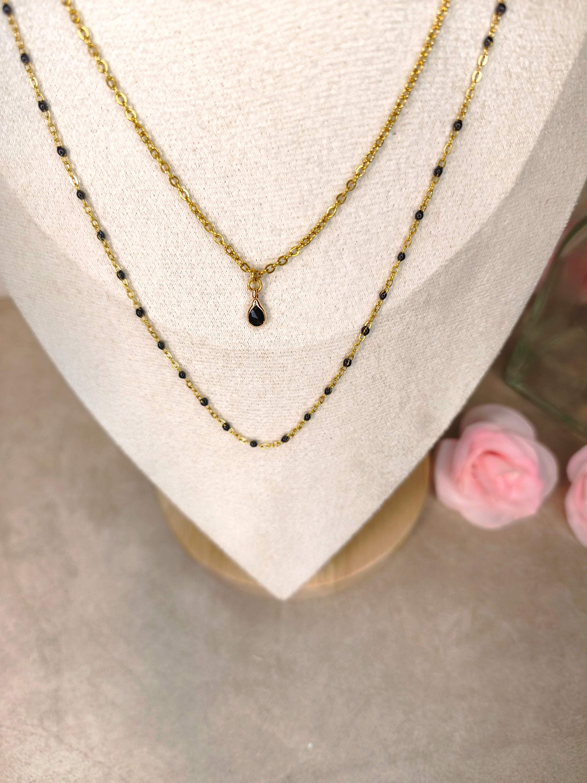 Collier double chaîne dorée et noire avec petite pierre noire - Rêve de Rose