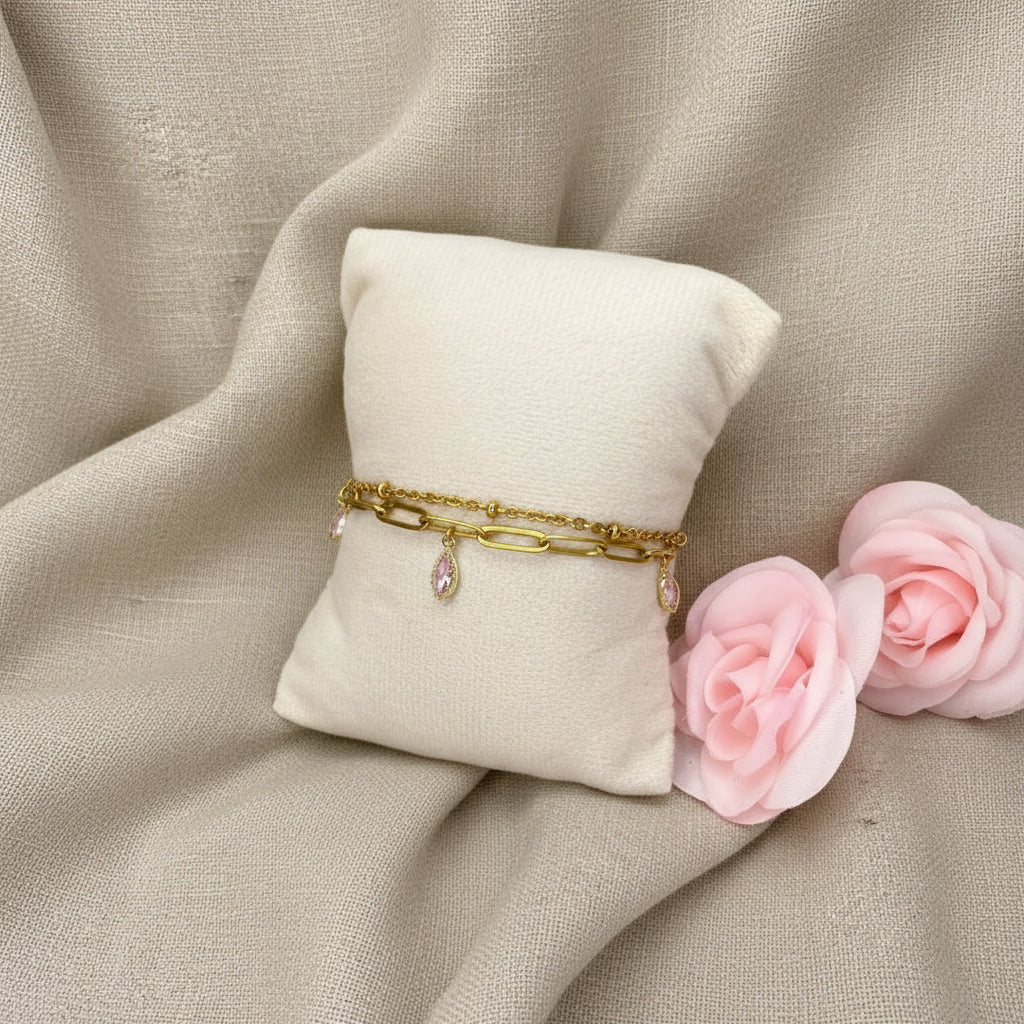 Bracelet double chaîne dorée avec 3 petites pierre losange scintillantes rose - Rêve de Rose