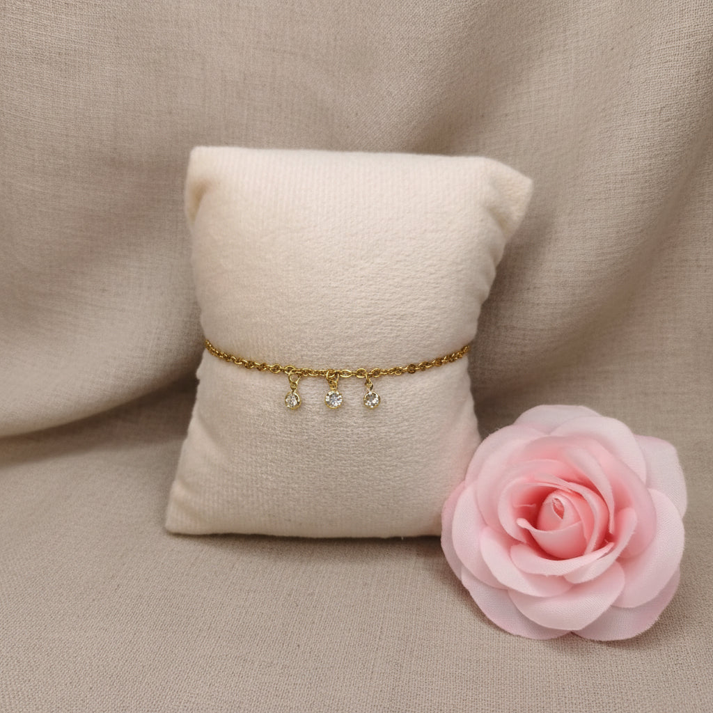 Bracelet chaîne fine avec 3 petites pierres scintillante - Rêve de Rose