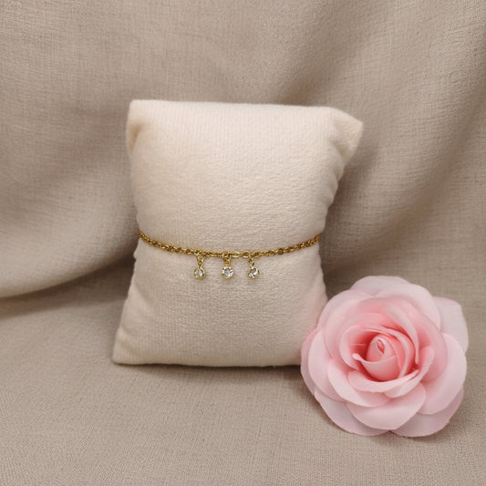 Bracelet chaîne fine avec 3 petites pierres scintillante - Rêve de Rose