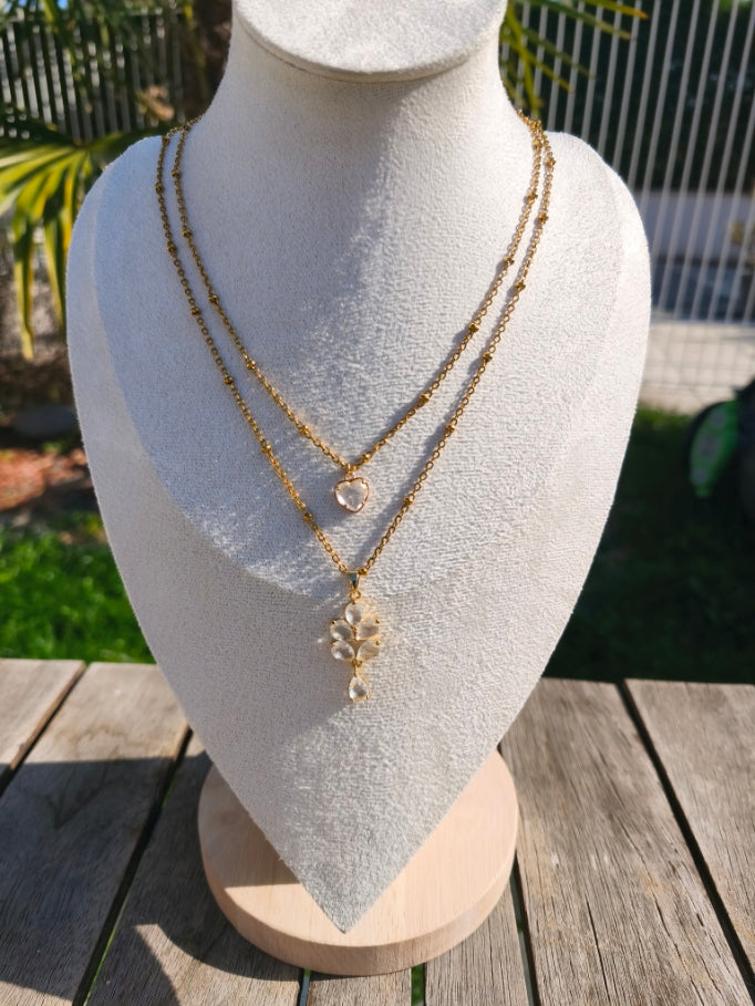 Collier double chaîne avec une cœur scintillant et une fleur scintillante - Rêve de Rose 