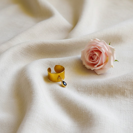 Bague ajustable large acier inoxydable doré avec pierre noire - Rêve de Rose