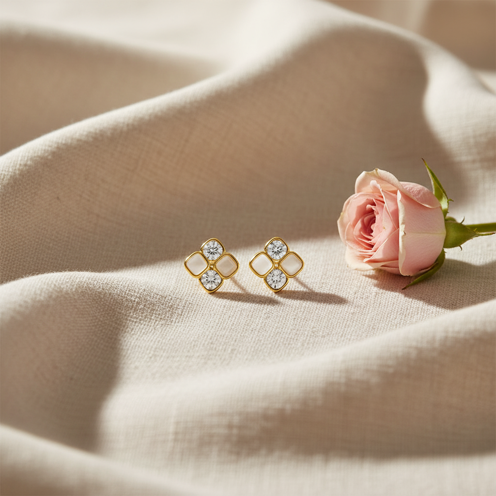 Boucles d'oreilles clous losanges avec strass et pierres nacrées - Rêve de Rose 