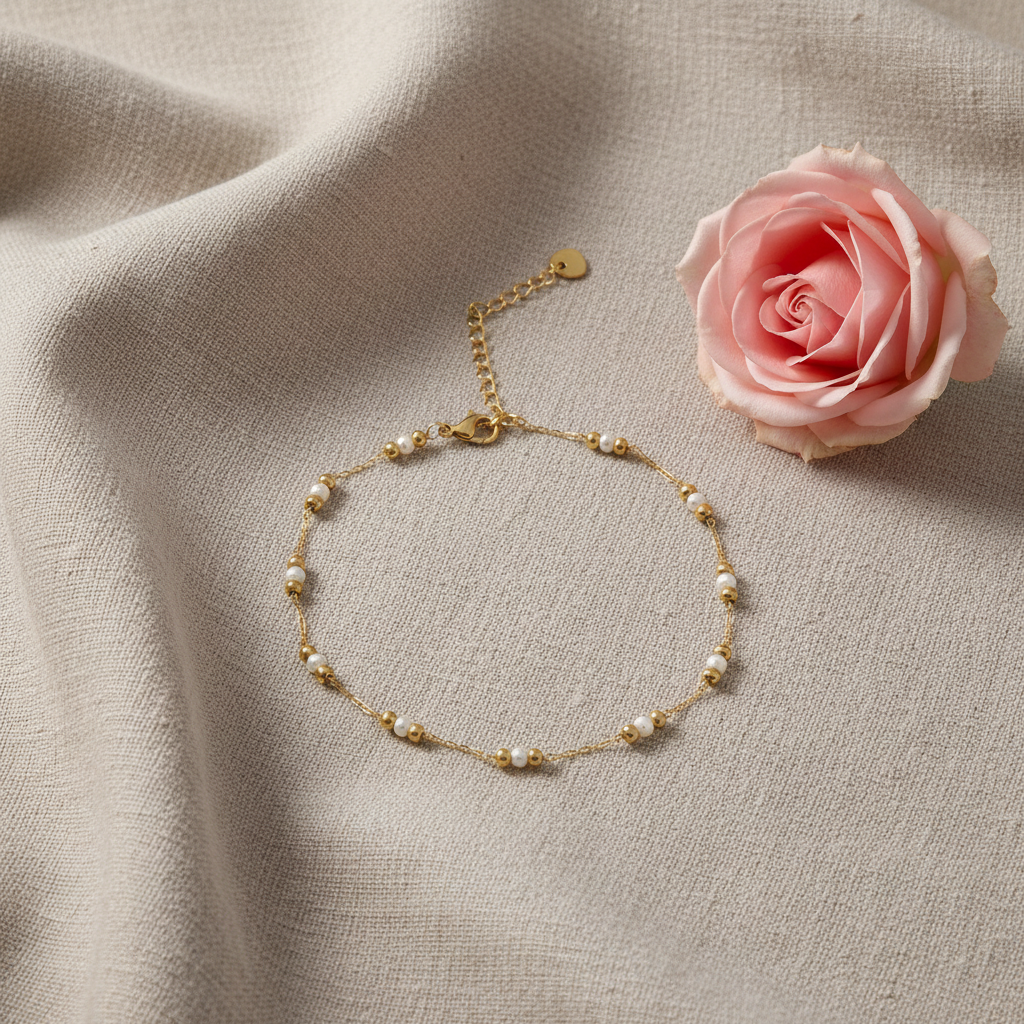 Chaîne de cheville perles blanches et perles dorées acier inoxydable – Rêve de Rose