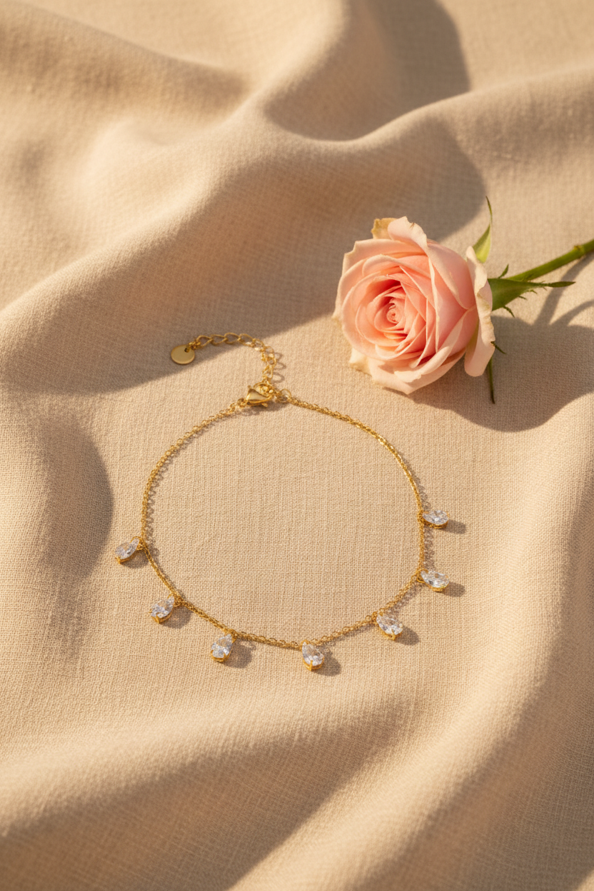 Chaîne de cheville 7 pierres scintillantes pendantes dorées acier inoxydable – Rêve de Rose