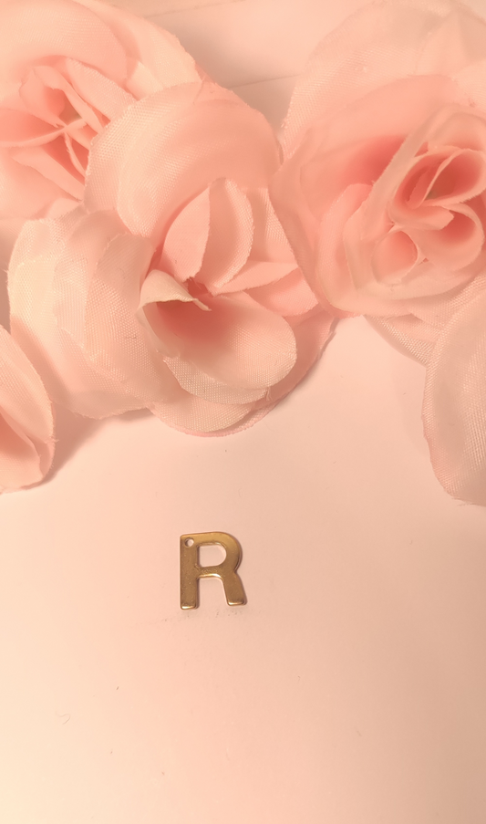 Charms lettre dorée R